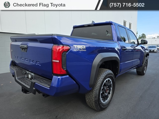 2025 Toyota Tacoma TRD Off-Road photo 7
