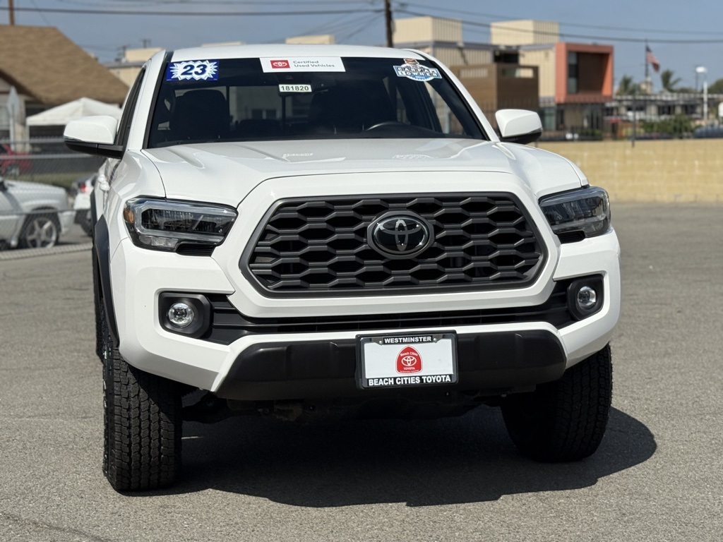 2023 Toyota Tacoma TRD Off-Road photo 3