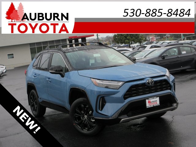 2025 Toyota RAV4 XSE's photo