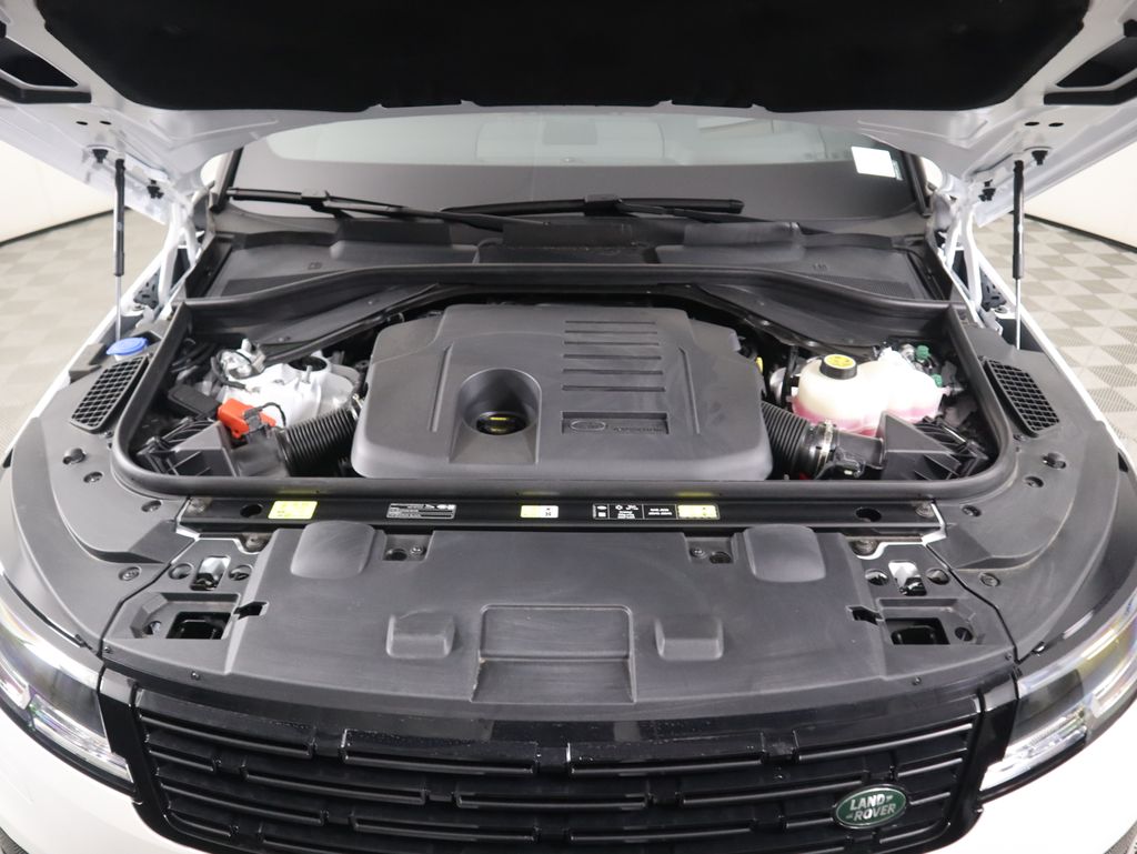 2025 Land Rover Range Rover Sport SE photo 27