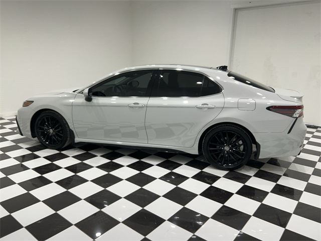 2022 Toyota Camry XSE photo 2