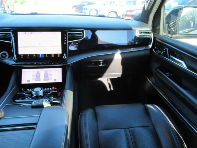 2024 Jeep Grand Wagoneer L II photo 13