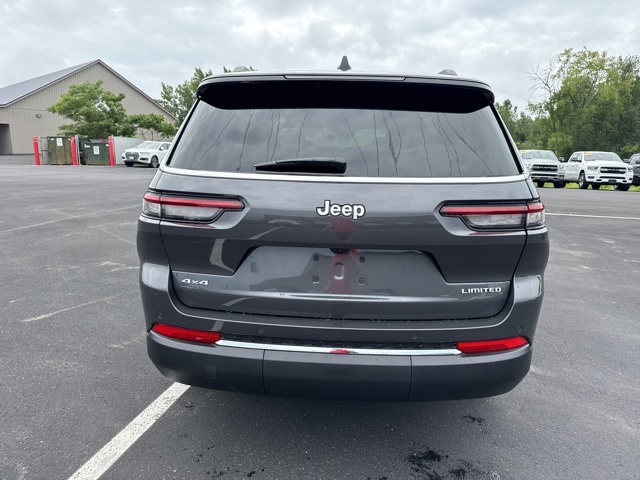 2025 Jeep Grand Cherokee Limited photo 6