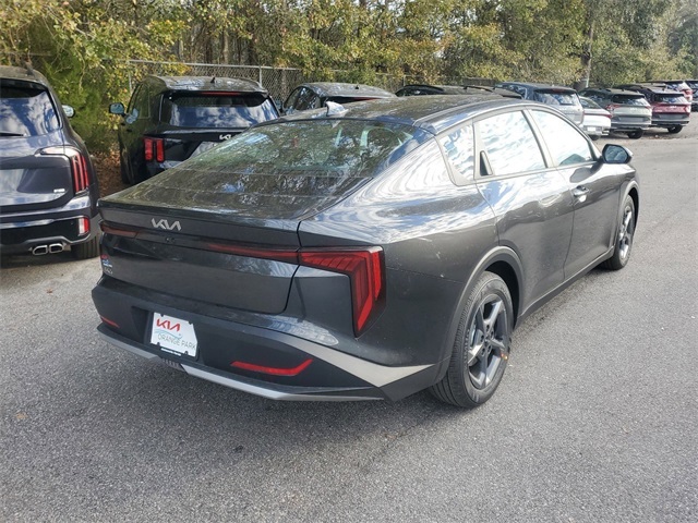 2025 Kia K4 LXS photo 3
