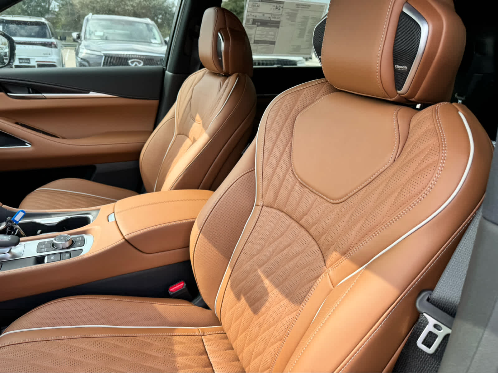 2026 INFINITI QX60 AUTOGRAPH - Photo 8