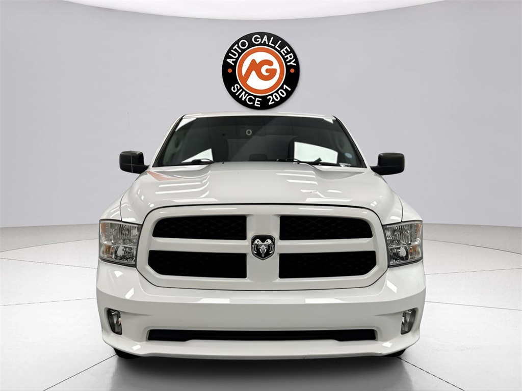 2018 Ram 1500 Express photo 2
