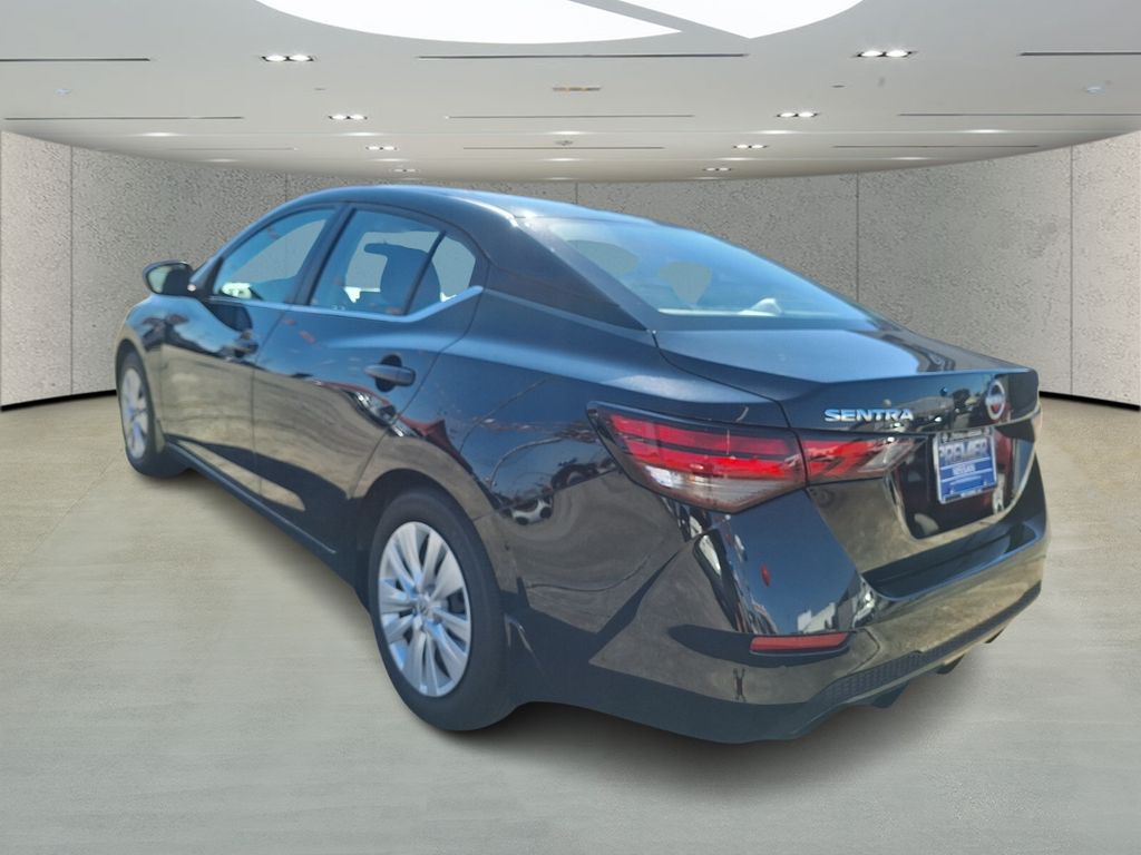 2025 Nissan Sentra S photo 3