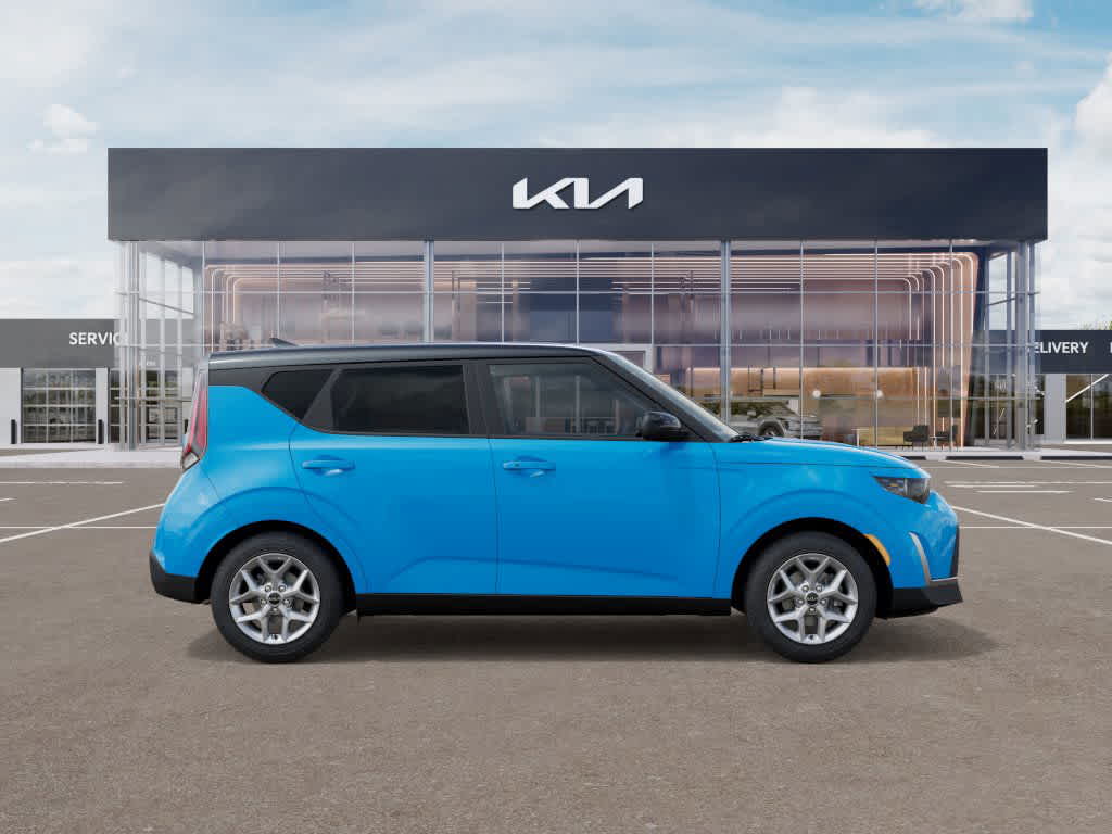 2025 Kia Soul S photo 13