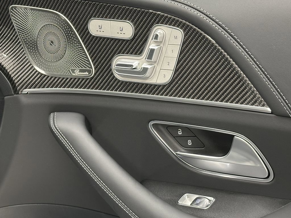 2026 Mercedes Benz GLS AMG 63 4MATIC photo 16