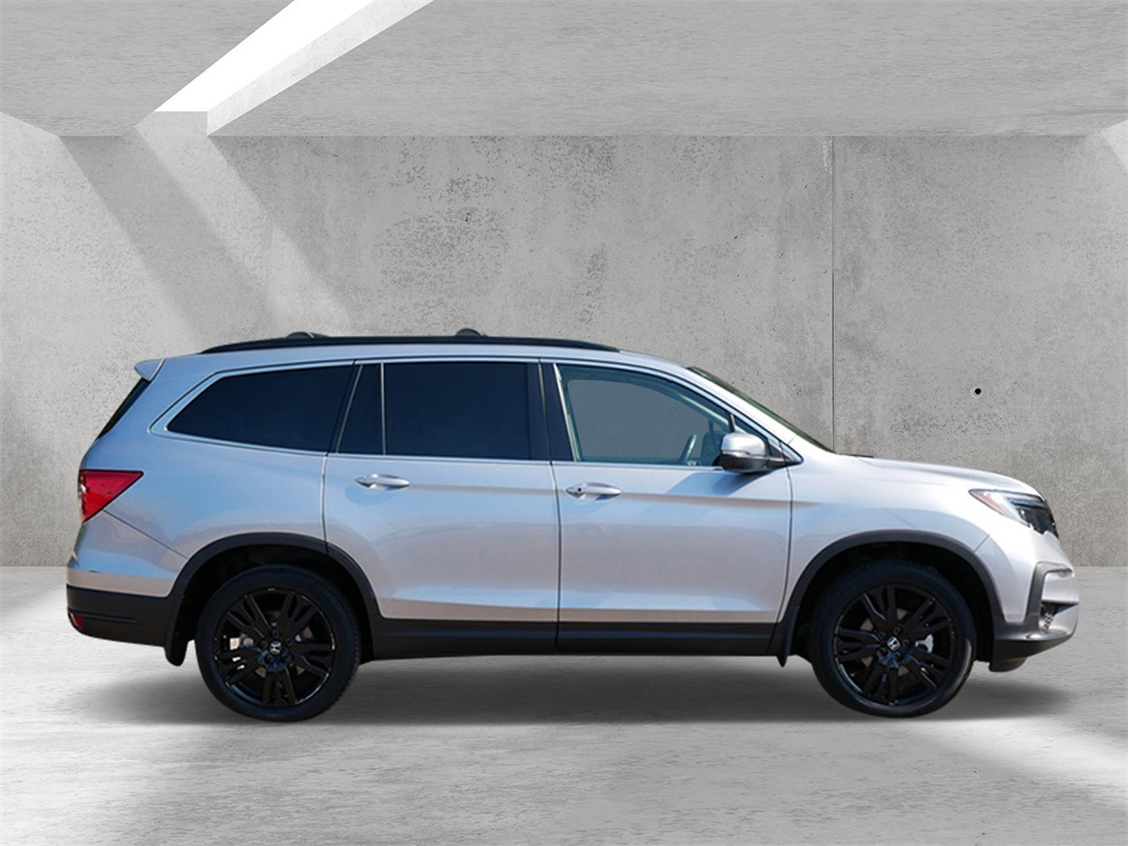 Certified 2022 Honda Pilot SE with VIN 5FNYF6H21NB105522 for sale in White Bear Lake, Minnesota