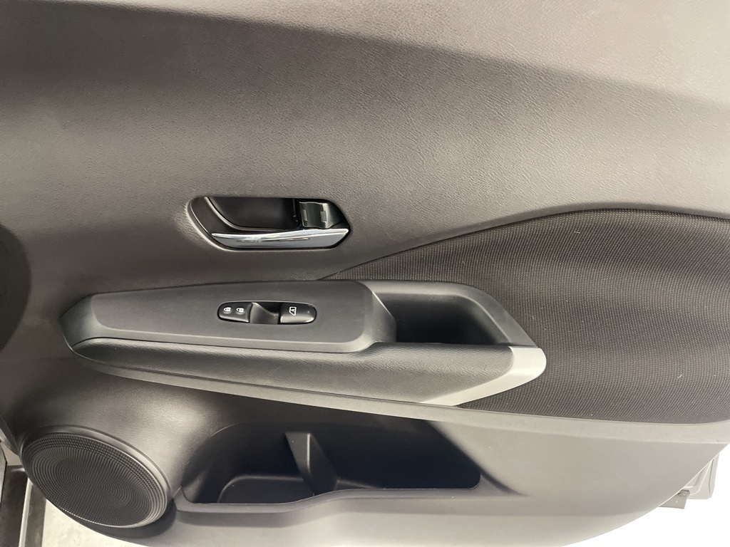 2024 Nissan Kicks SV photo 36