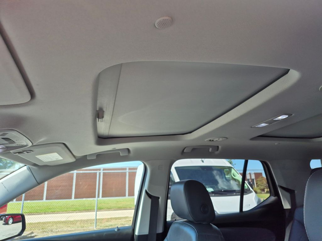 2020 Chevrolet Traverse 3LT photo 8