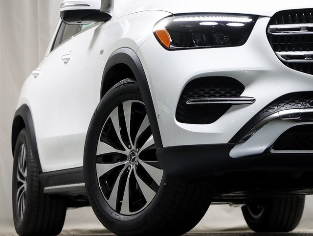 2025 Mercedes Benz GLE 450e 4MATIC photo 4