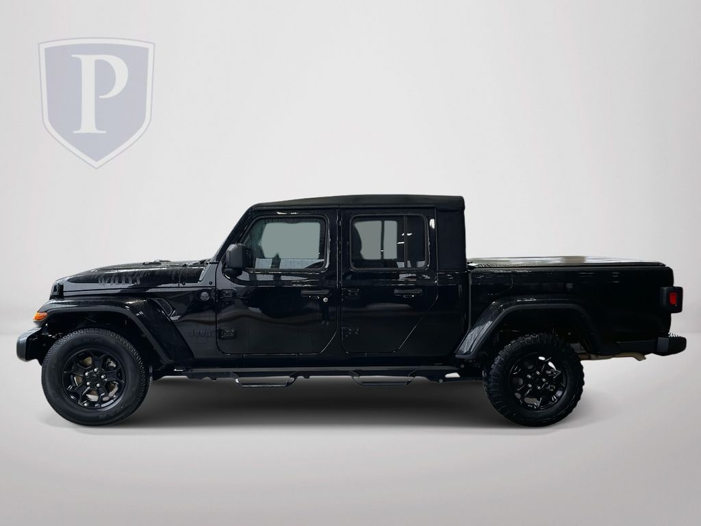 2023 Jeep Gladiator Willys photo 4