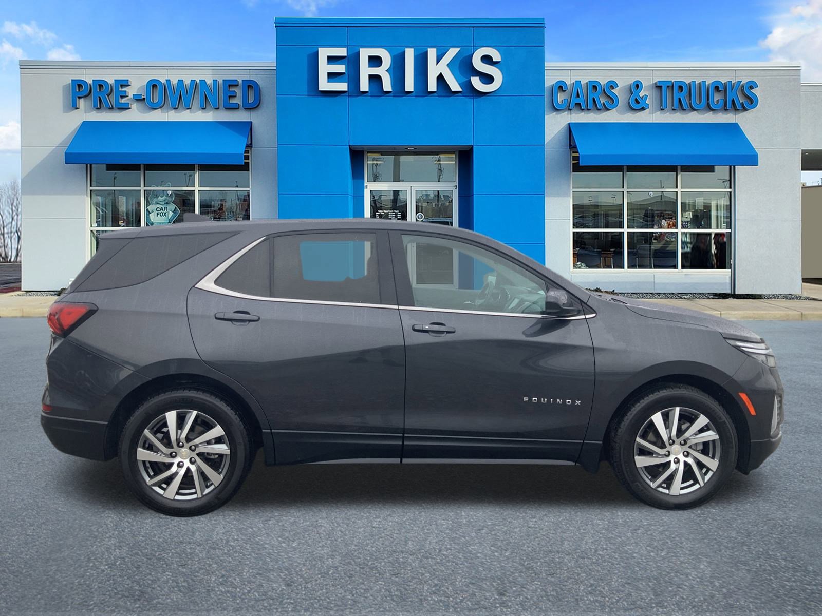 2023 Chevrolet Equinox LT photo 4