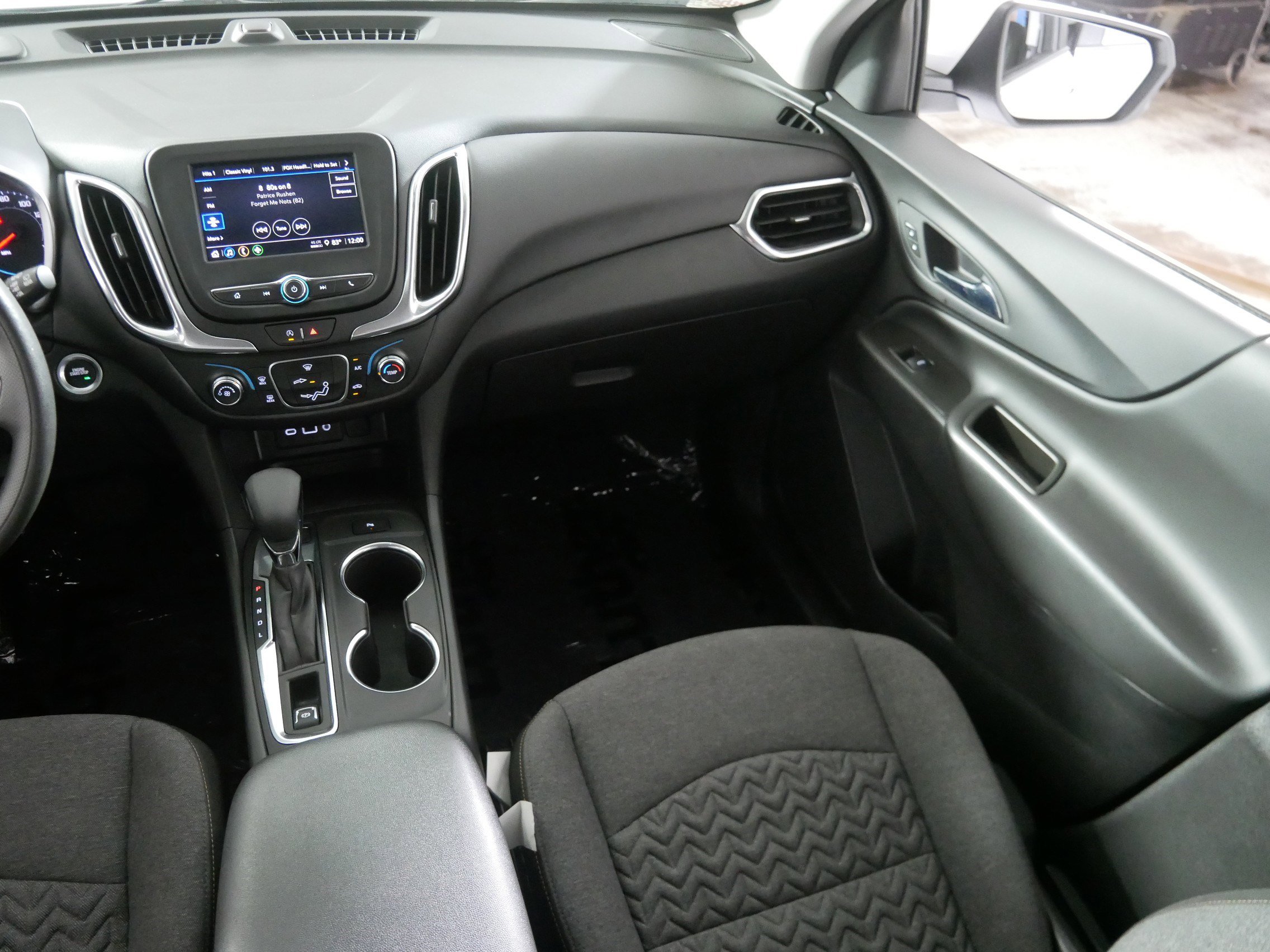 2023 Chevrolet Equinox LT photo 11