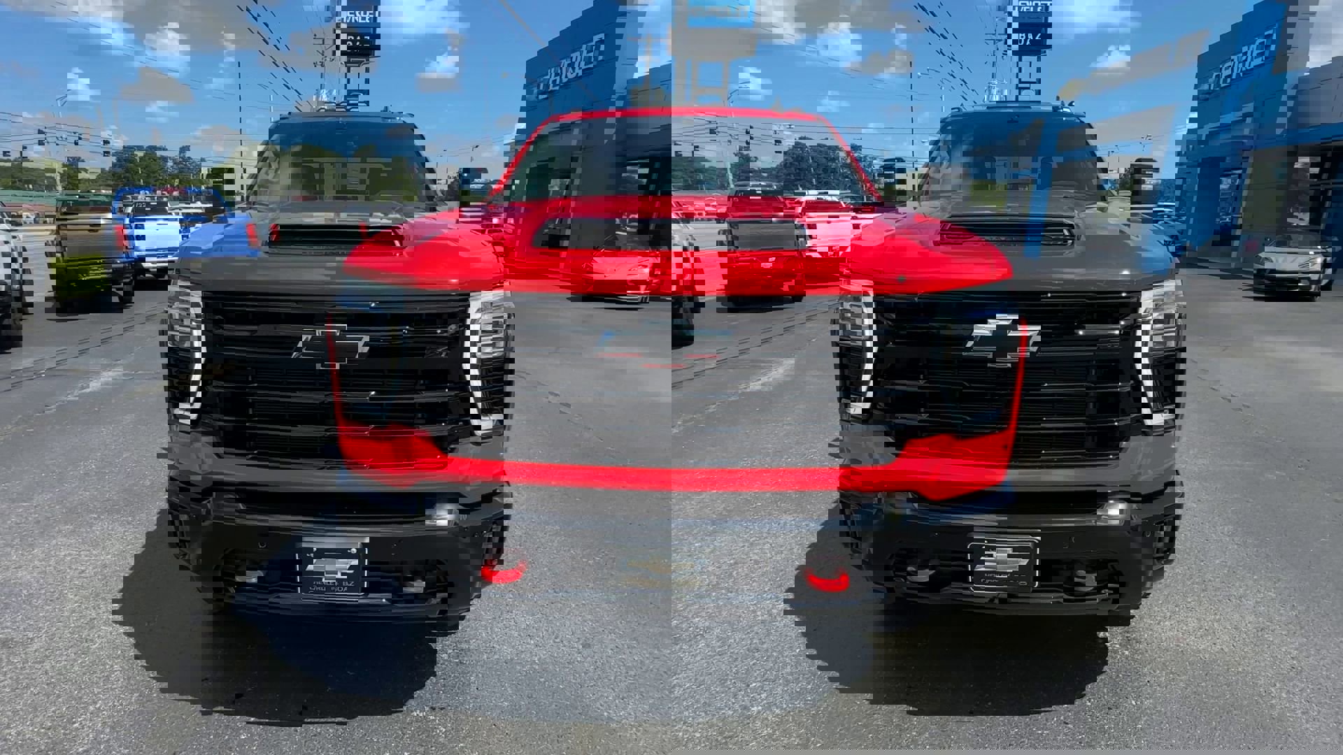 2025 Chevrolet Silverado 2500HD LT photo 3