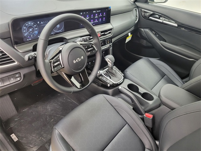 2026 Kia Seltos EX photo 10