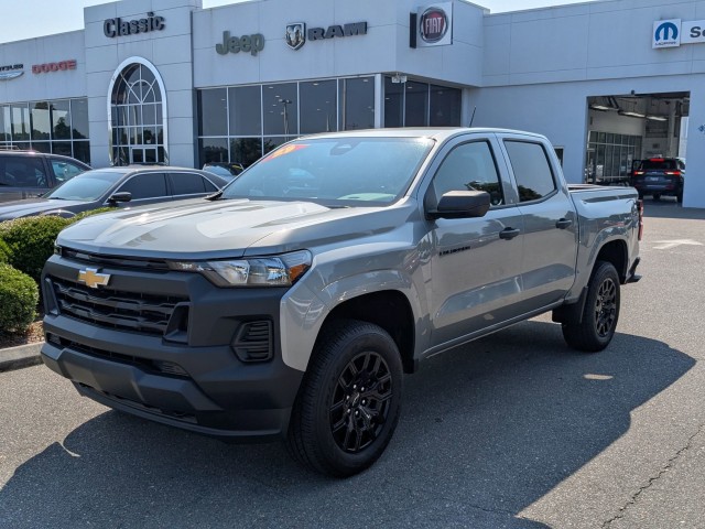 2025 Chevrolet Colorado Work Truck's photo