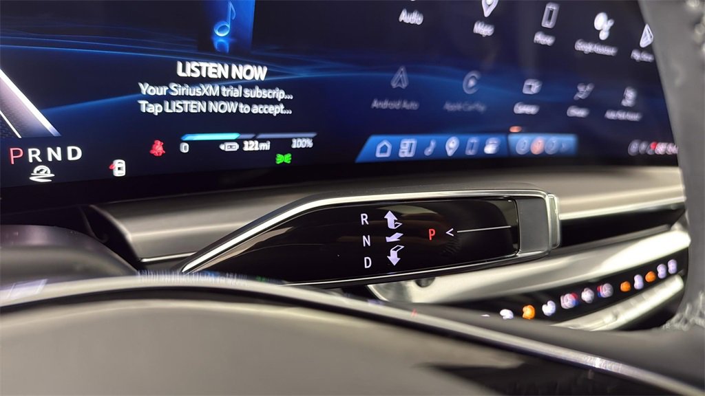 2024 Cadillac Lyriq Luxury photo 20