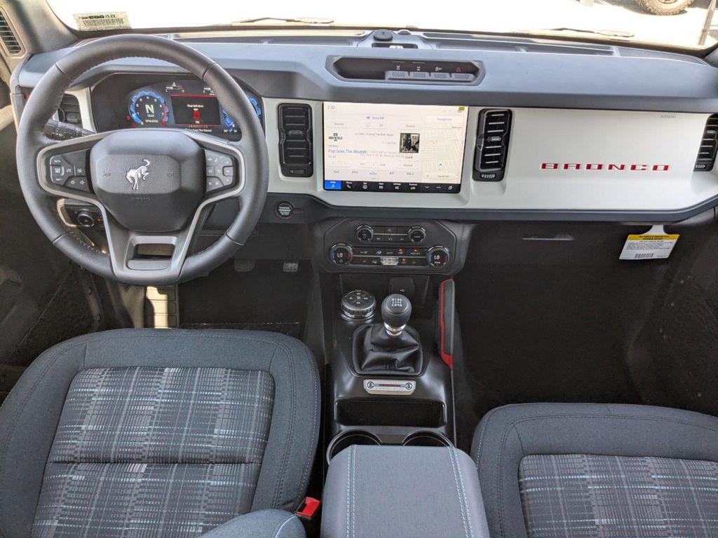 2025 Ford Bronco Heritage First Edition photo 14
