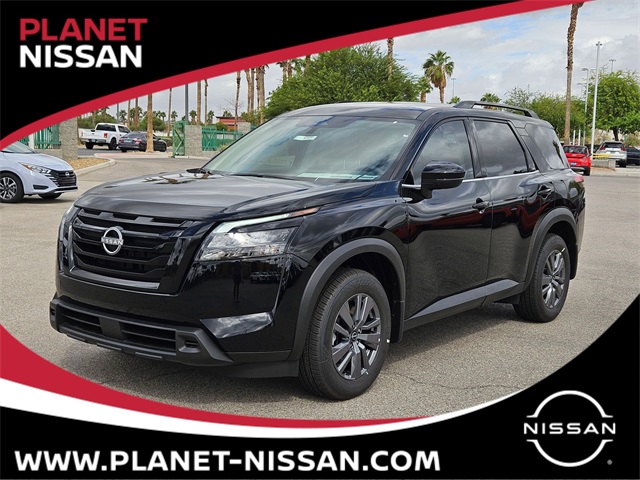 2025 Nissan Pathfinder SV's photo