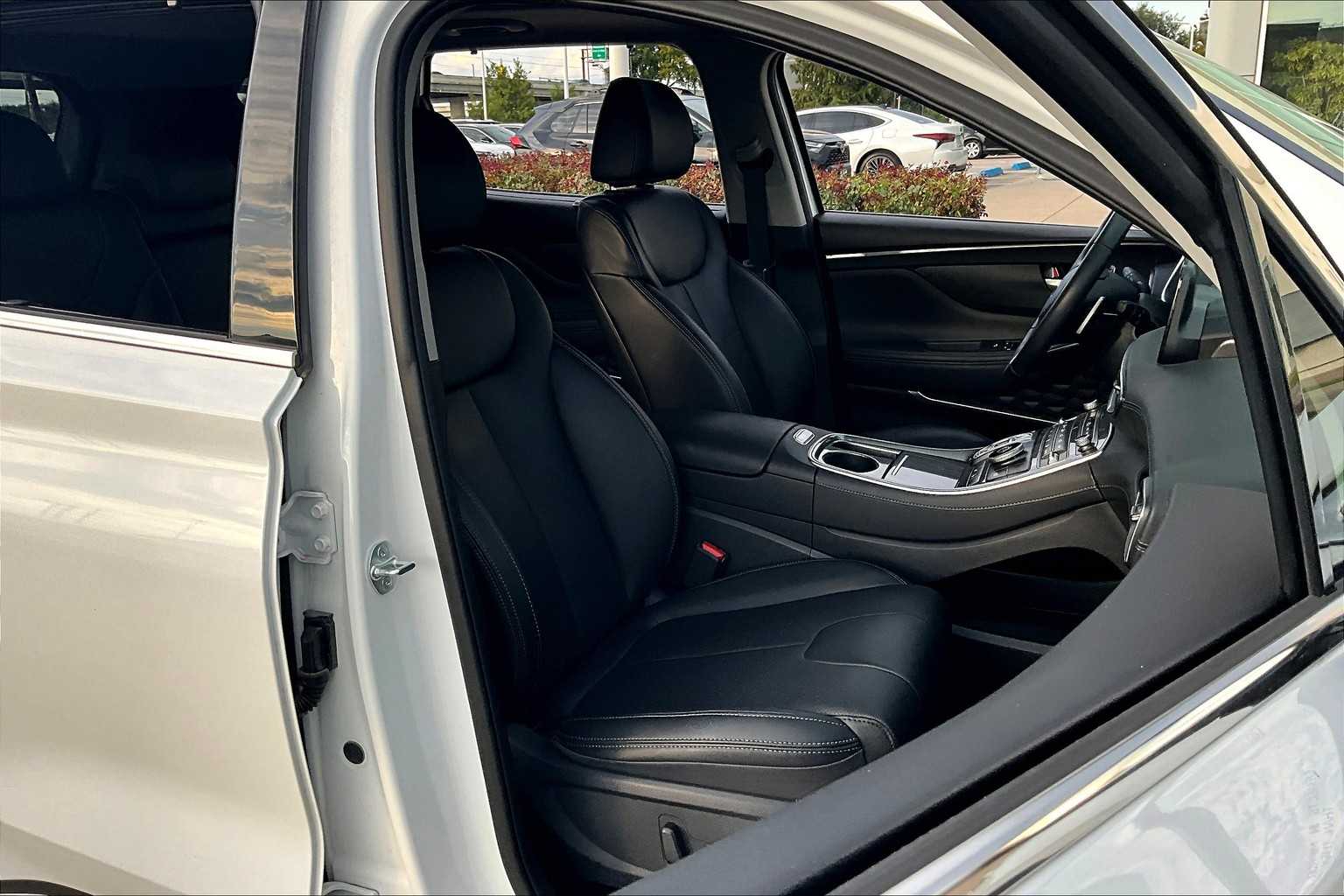 2023 Hyundai Santa Fe SEL Premium photo 8