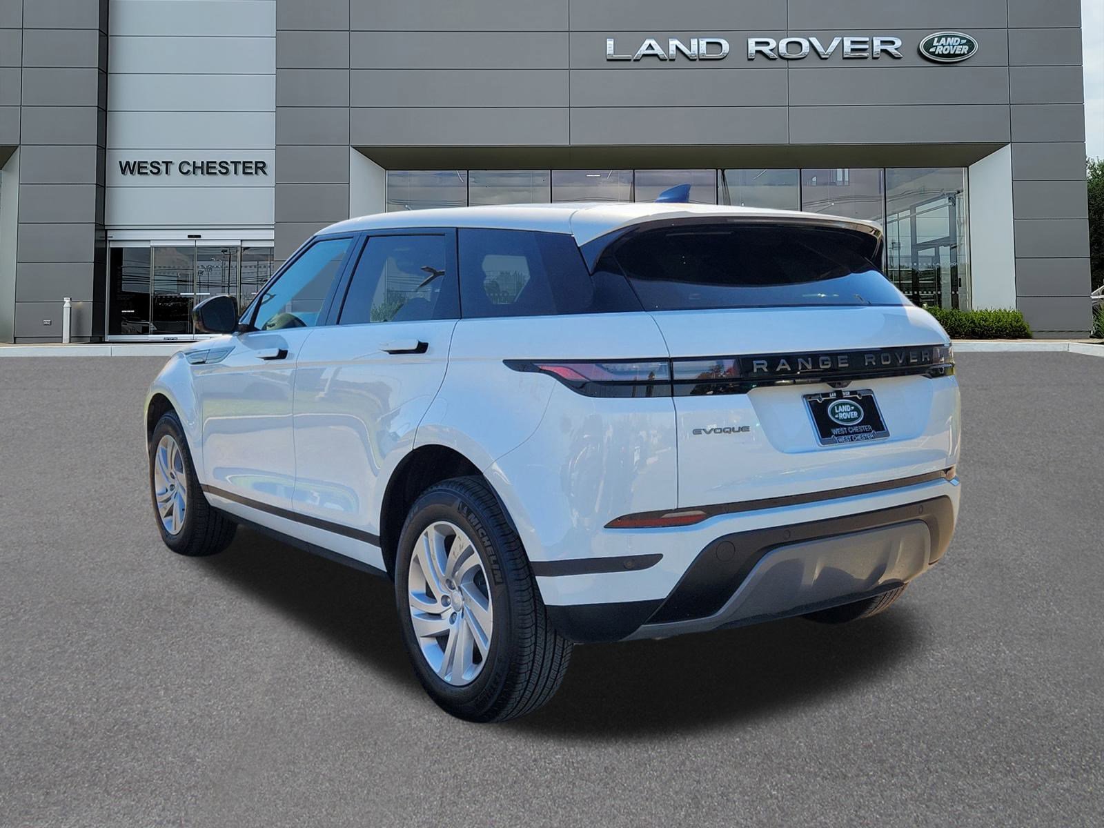 2024 Land Rover Range Rover Evoque S photo 3
