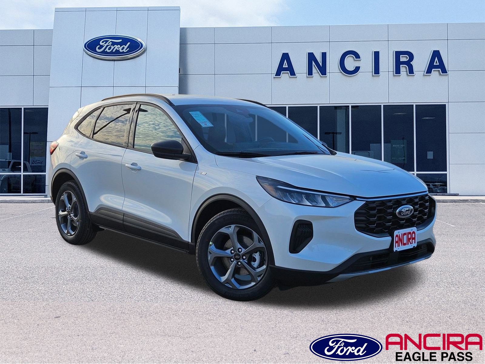 2025 Ford Escape ST-Line's photo