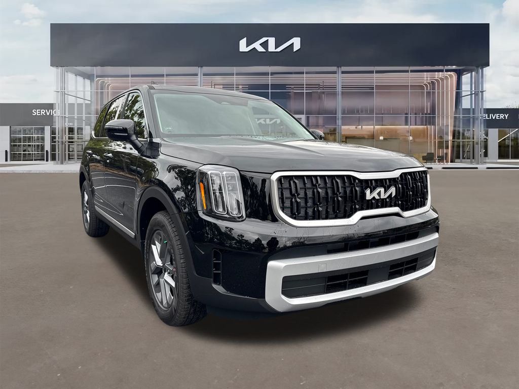 2025 Kia Telluride LX's photo