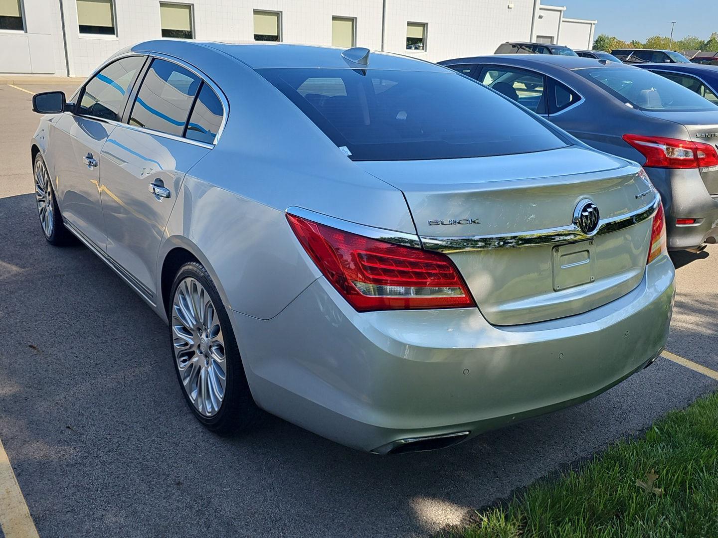 2015 Buick LaCrosse Premium II photo 4