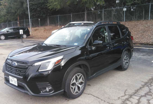 2023 Subaru Forester Premium's photo