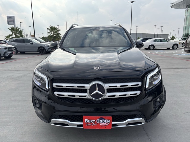 2021 Mercedes Benz GLB 250 photo 2
