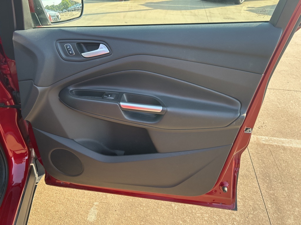 2018 Ford Escape SE photo 30