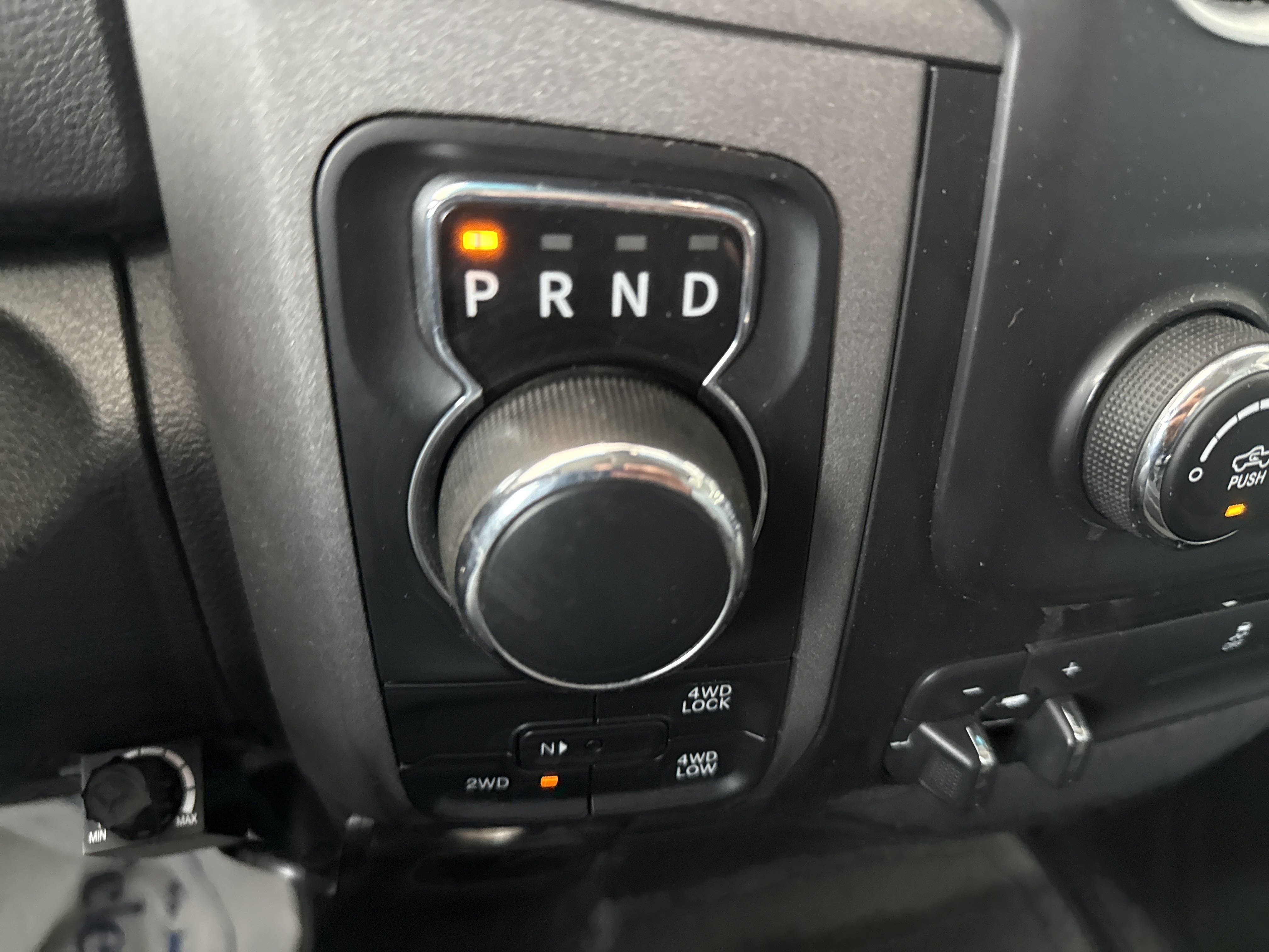 2014 Ram 1500 Tradesman photo 9