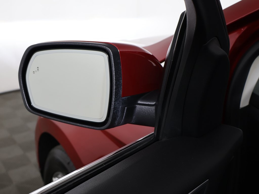 2022 Ford Edge Titanium photo 29