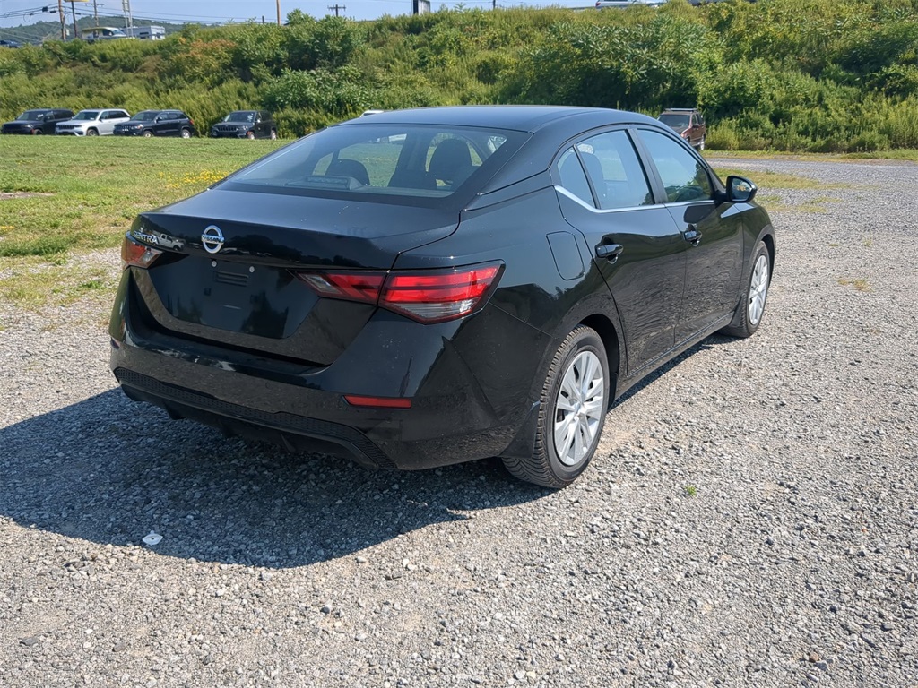 2021 Nissan Sentra S photo 3