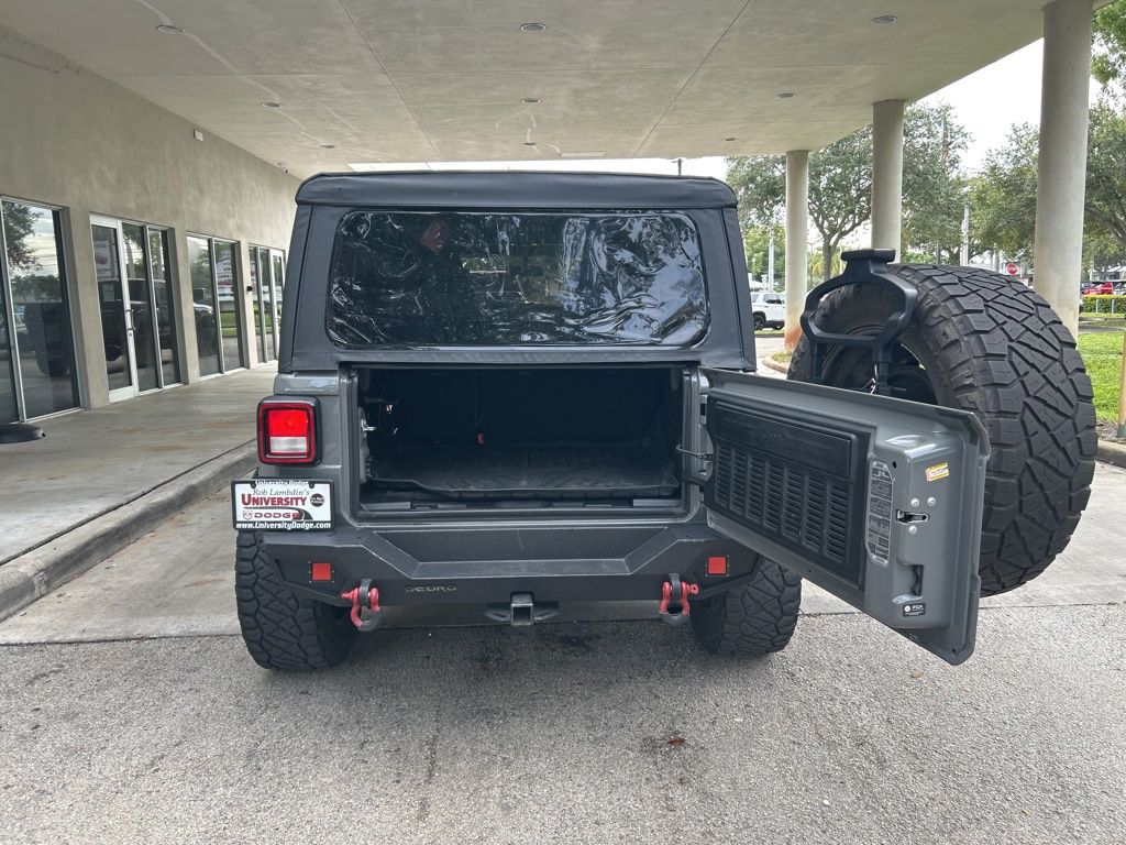 2021 Jeep Wrangler Unlimited Sahara photo 30