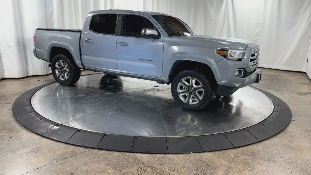 2019 Toyota Tacoma Limited V6 photo 2