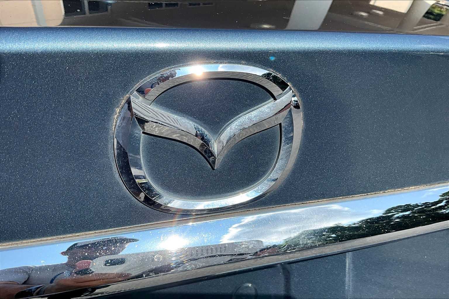 2016 Mazda Mazda6 Touring photo 26