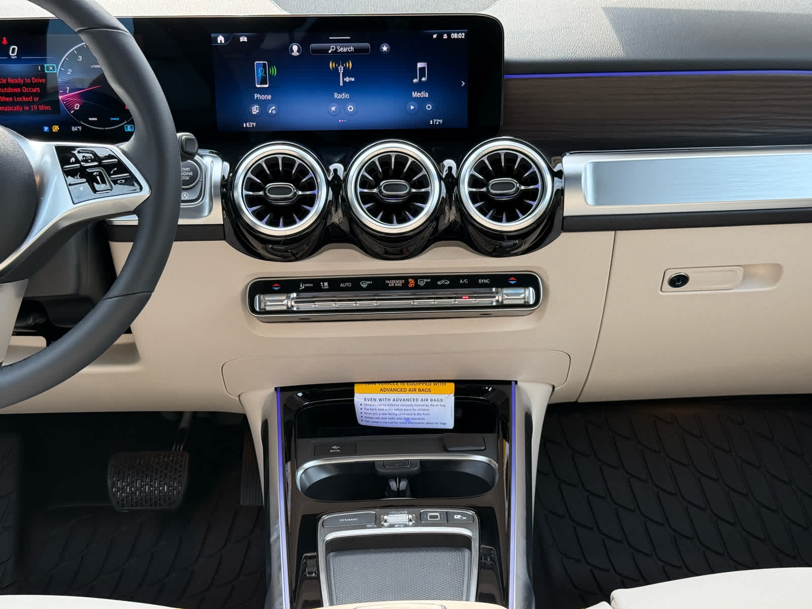 2026 Mercedes Benz GLB 250 4MATIC photo 13