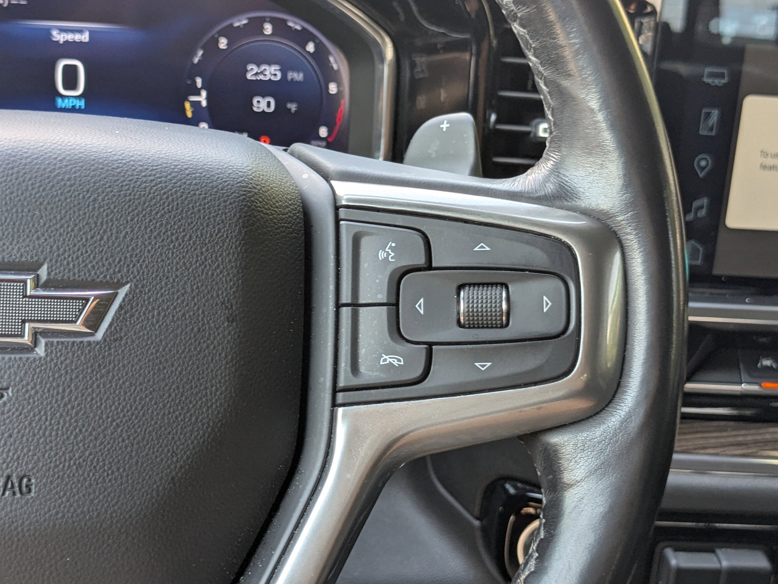2023 Chevrolet Silverado 1500 RST photo 11