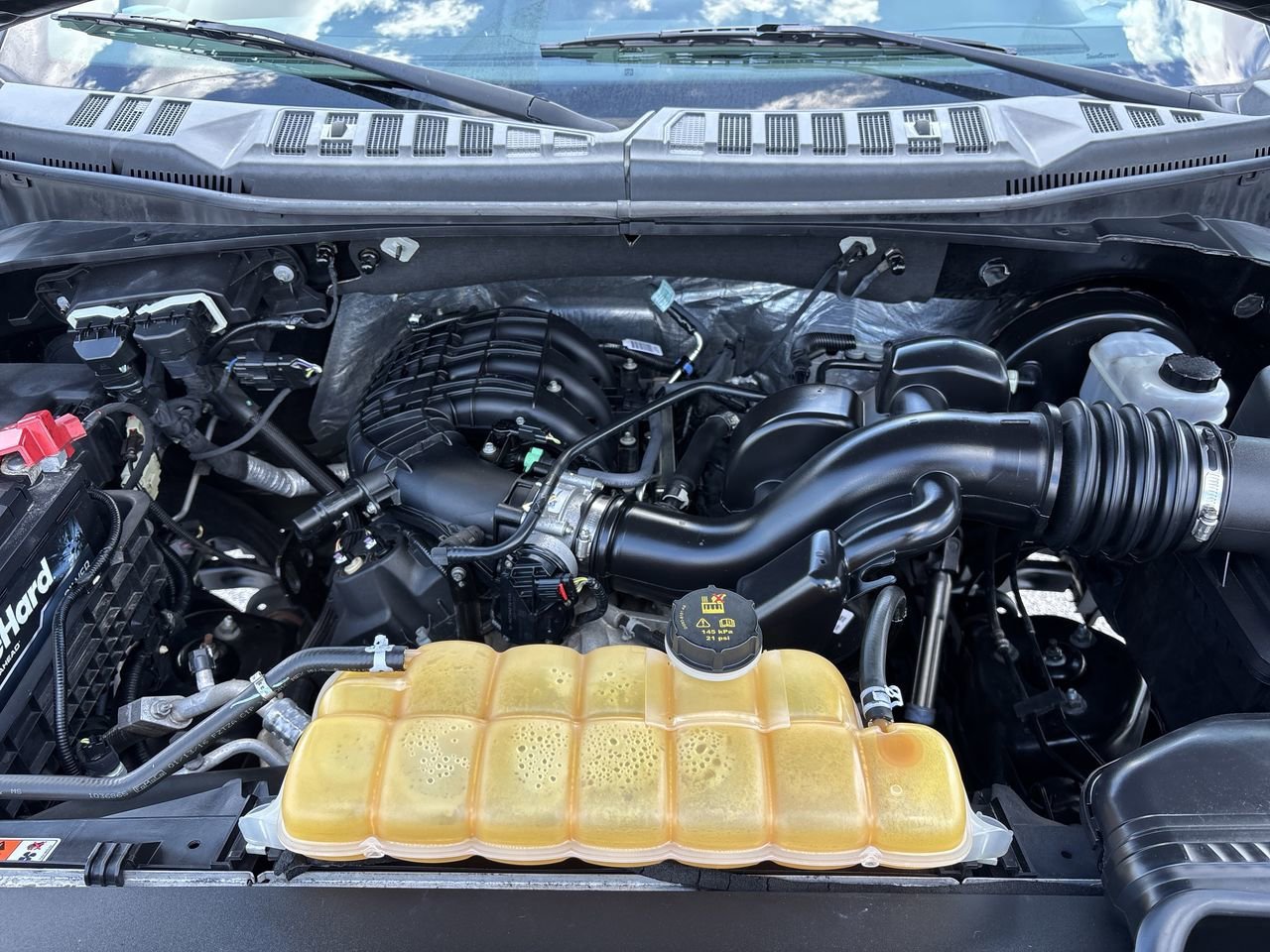 2016 Ford F-150 XLT photo 10