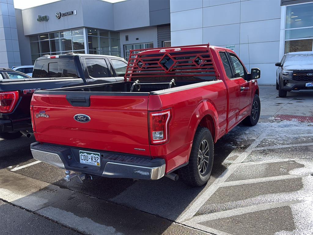 2015 Ford F-150 XLT photo 3