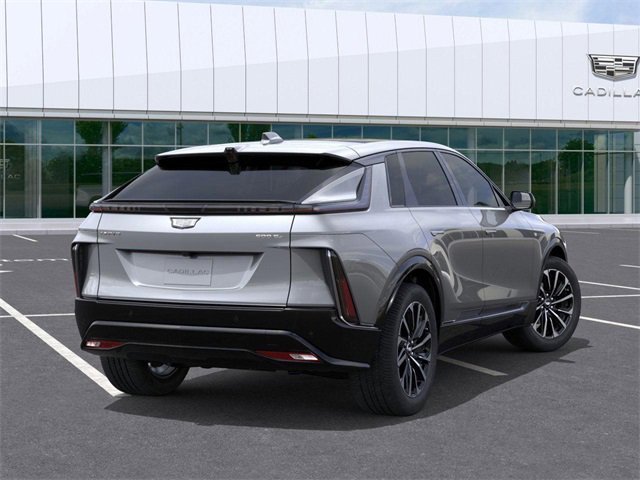 2026 Cadillac Lyriq Sport photo 4