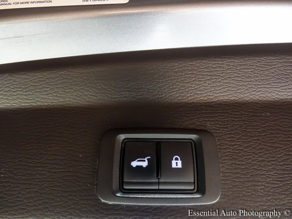 2023 MITSUBISHI OUTLANDER - Image 30