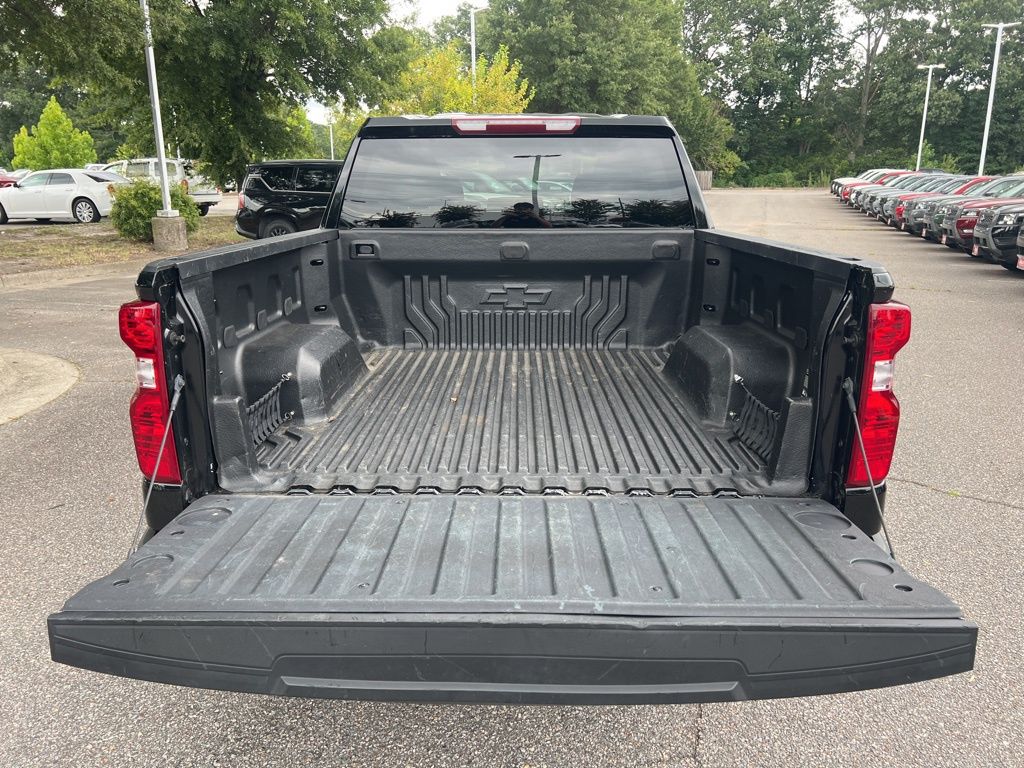 2023 Chevrolet Silverado 1500 LT photo 15