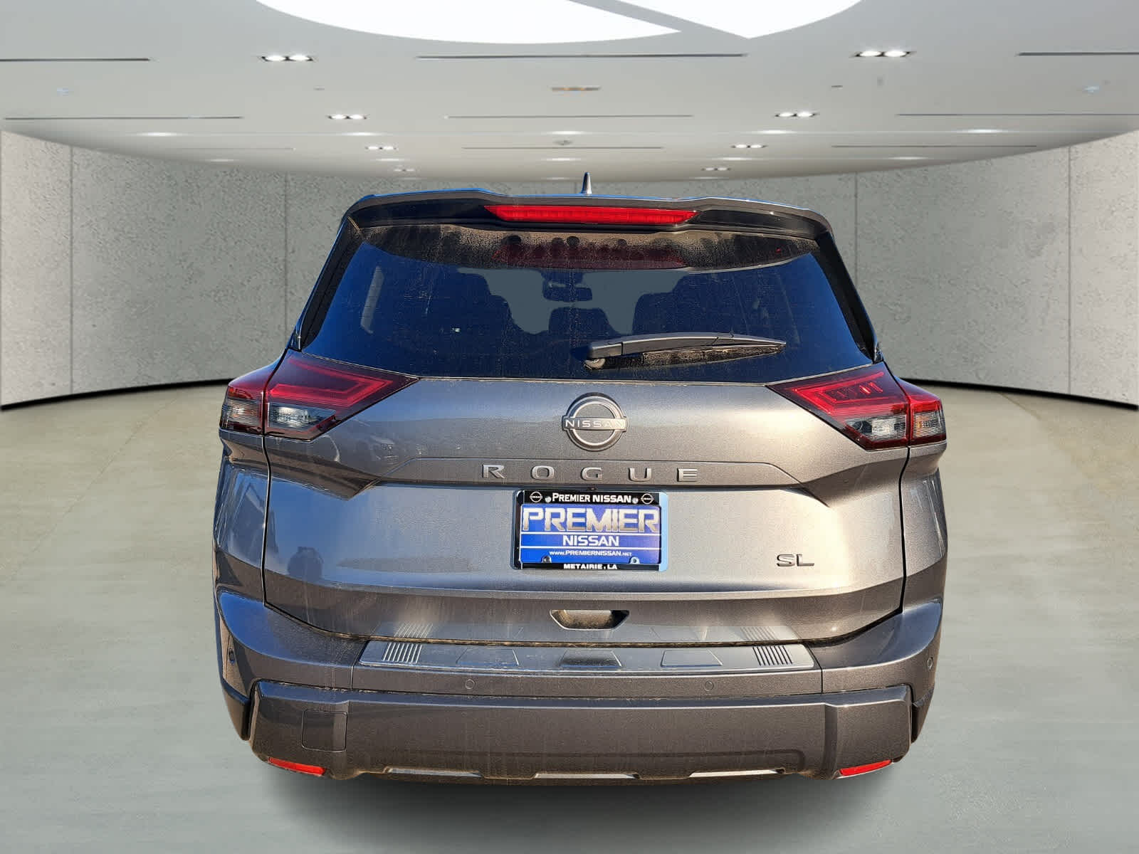 2025 Nissan Rogue SL photo 4