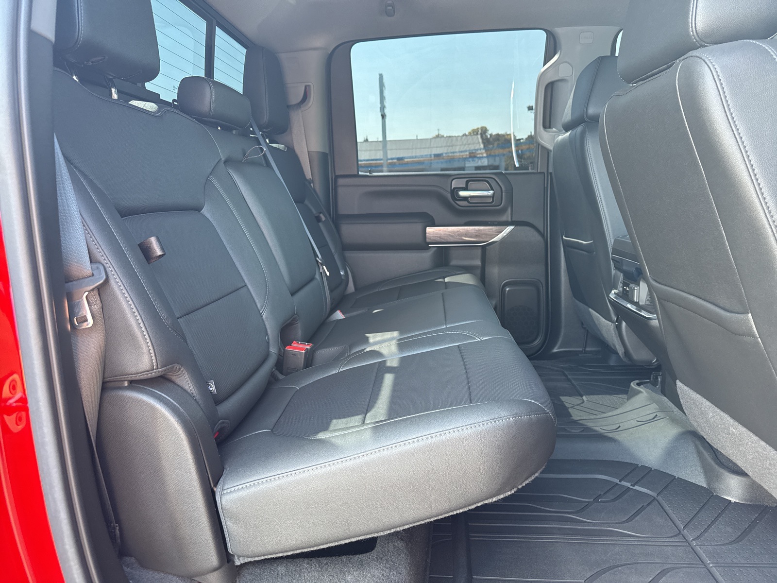 2022 Chevrolet Silverado 2500HD LTZ photo 24
