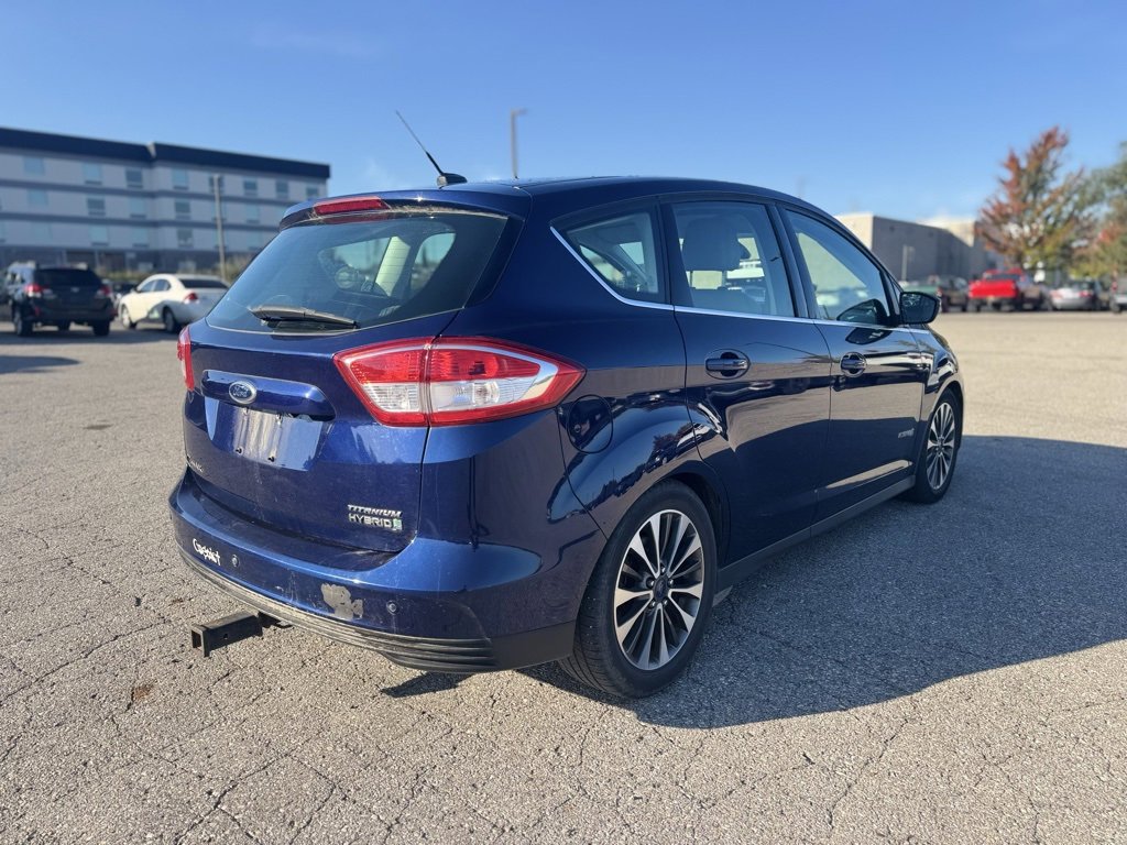 2017 Ford C-Max Hybrid Titanium photo 5